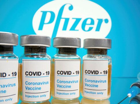 Vaccino Covid: è stato prodotto in tempi troppo rapidi?