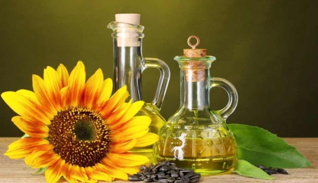 Olio di semi di girasole (Depositphotos)